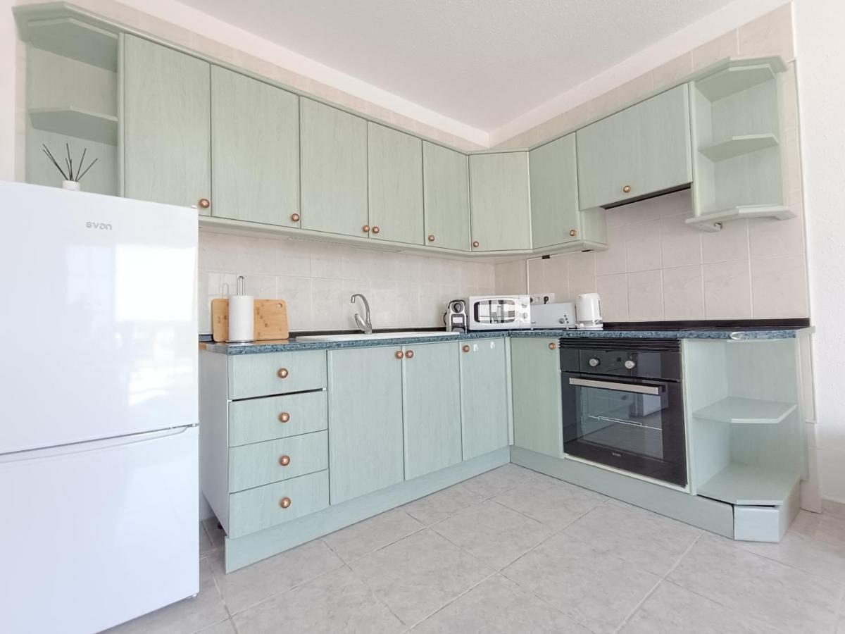 Colina Apartment Лос Кристианос Экстерьер фото